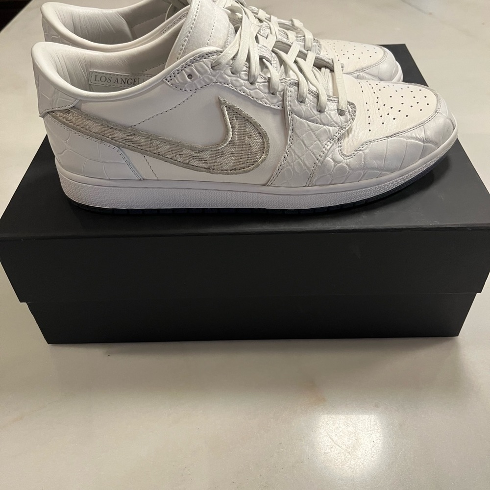 Shoe Surgeon Lux Ivory White Dior Air Jordan 1 Low Sz 11.5 VNDS RARE CUSTOM - Picture 12 of 14